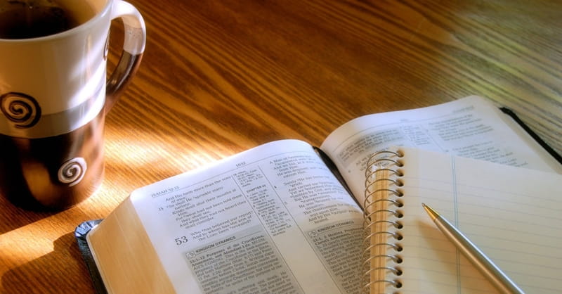BIBLE STUDIES / THE BIBLE (APOSTLE EMMANUEL ADJEI)